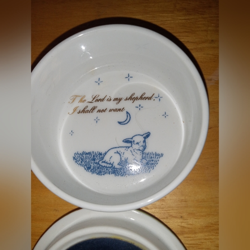 1991 Ardleigh-Elliott Floral Music Box